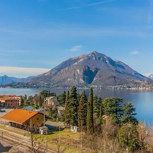 Flower House With View By Wonderful Italy Perledo